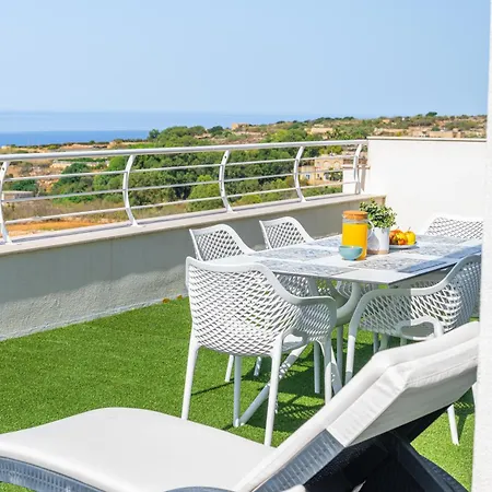 Aria Penthouse With Large Terrace And Sea Views