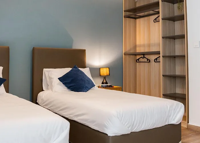 Lägenhet Aria Penthouse With Large Terrace And Sea Views Il-Pergla